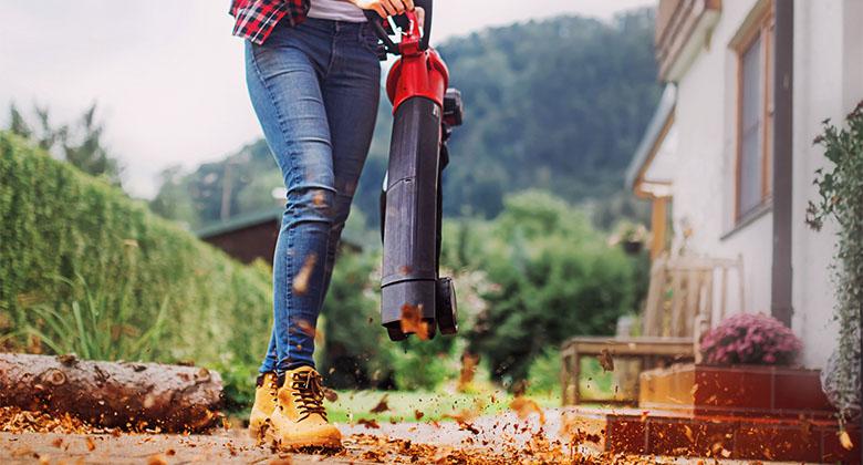 leaf blower in front perspective